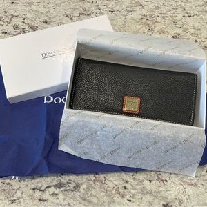 Dooney & Bourke Pebblegrain Slim Wallet